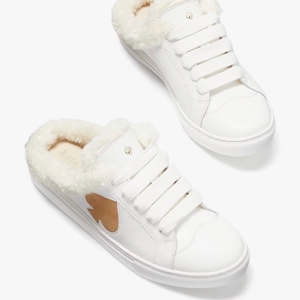 Beautiful and super comfortable , brand new mule sneakers